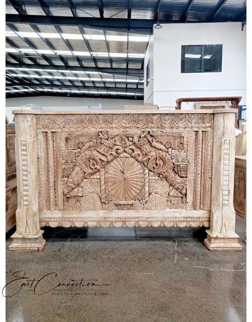 Hand Carved Reclaimed Antique Timber Whitewashed Drinks Bar Counter