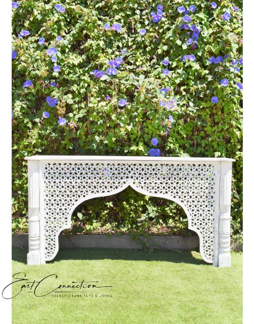 Distressed White Indian Carved Mehrab Console/Hall Table