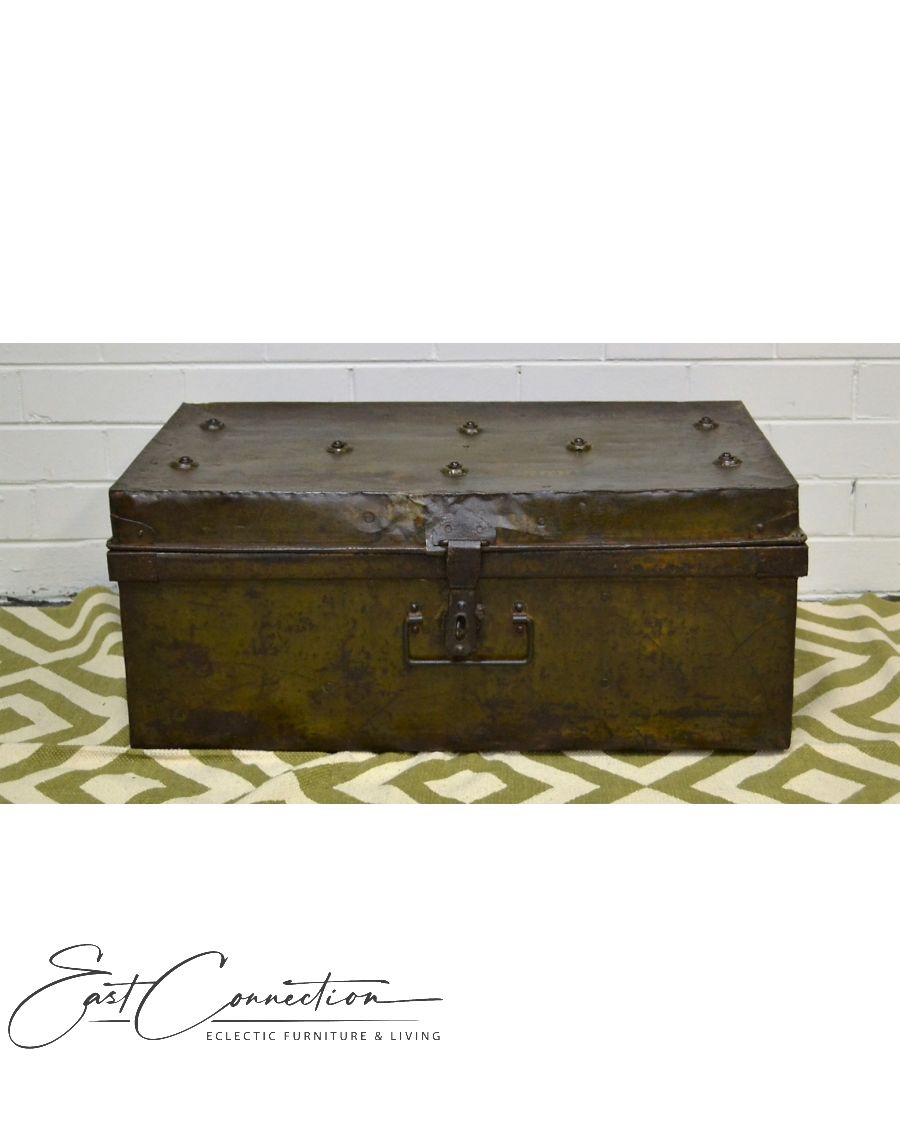 Travel Trunk Blanket Box